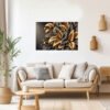 Cuadro decorativo personalizado Oro en la Penumbra: Elegancia BotÃ¡nica en Movimiento